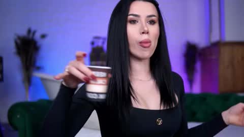 jenna_day online show from February 4, 7:23 am