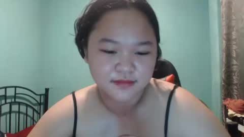 jennalyn_19 online show from March 6, 7:43 pm