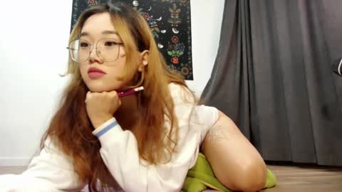 JENNA online show from October 19, 9:25 am