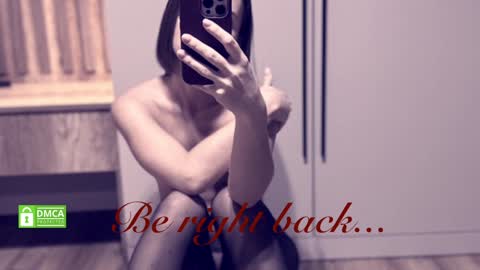 Jennie online show from February 5, 12:38 pm