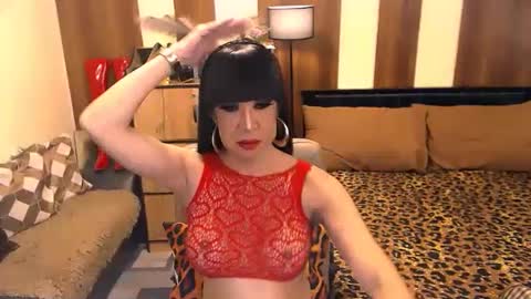 jenniegarcia online show from February 20, 9:31 pm