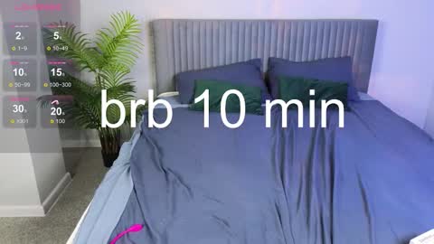 Snapshot of jennifer_rr chatting on October 13, 9:00 am Jennifer online show from October 13, 9:00 am