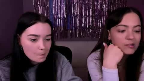 jennifer_sheil online show from February 25, 8:45 pm