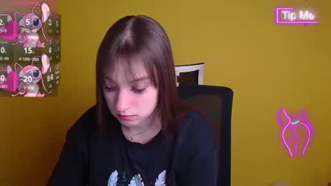 Snapshot of jennifer_xo_ chatting on February 27, 6:35 am Jennifer online show from February 27, 6:35 am