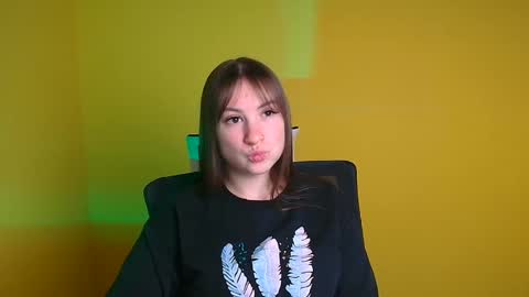 Snapshot of jennifer_xo_ chatting on February 1, 9:54 am Jennifer online show from February 1, 9:54 am