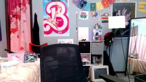 Jennifer Gwen online show from November 12, 2:03 am