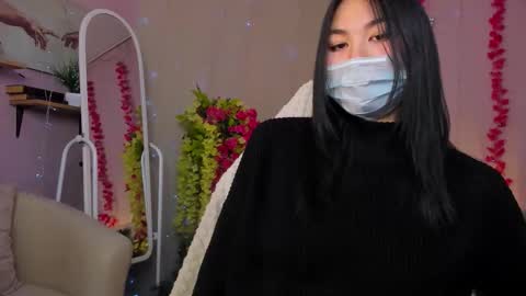 Jenni online show from December 19, 2:34 pm