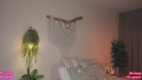 Jenny  online show from November 11, 12:13 am