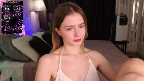 jenny_bunny_ online show from March 13, 1:53 am