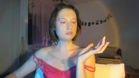 Jennifer Jenny Darling   online show from December 13, 8:04 pm