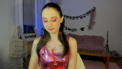 Snapshot of jenny_cox_love chatting on January 14, 7:11 pm Jennifer Jenny Darling   online show from January 14, 7:11 pm