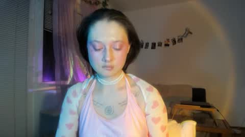 Jennifer Jenny Darling   online show from March 5, 7:34 pm