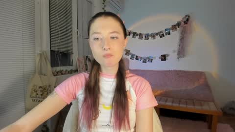 Snapshot of jenny_cox_love chatting on January 17, 10:23 pm Jennifer Jenny Darling   online show from January 17, 10:23 pm