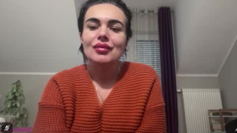 Jenny online show from December 5, 9:30 am