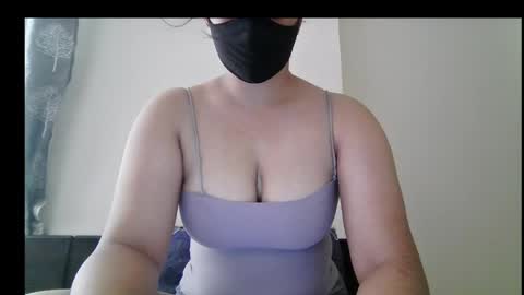 Jenny online show from April 18, 4:25 am