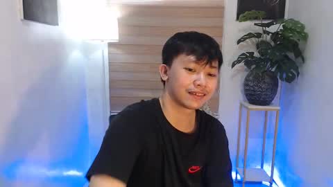 jeppie online show from October 12, 7:45 am