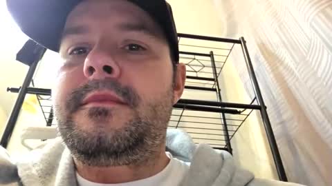 Lous online show from February 6, 12:58 am