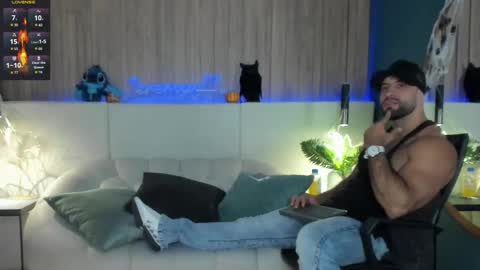 Jeremy online show from November 2, 9:37 pm