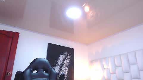 Jeremy lane online show from February 22, 10:34 pm