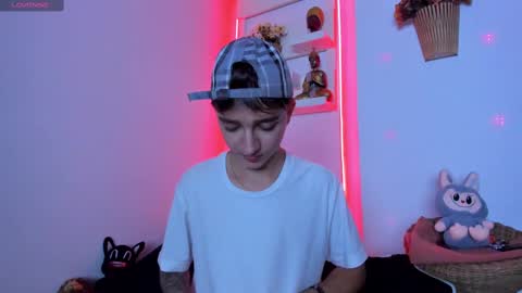 Snapshot of jeremy_salvatore_ chatting on October 29, 4:58 am jero independent model online show from October 29, 4:58 am