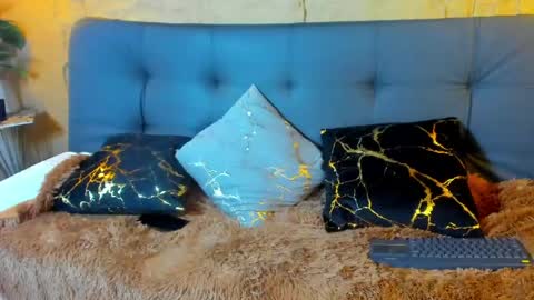 Jeremy online show from April 19, 7:38 pm