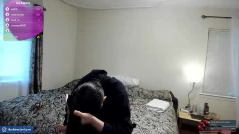 Jeri Lynn online show from February 18, 1:33 pm