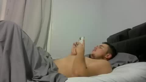 jerkjon1692 online show from October 11, 4:50 am