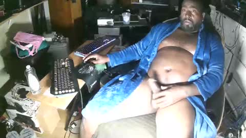 Snapshot of jerry0827 chatting on October 23, 8:49 am jerry johnson online show from October 23, 8:49 am