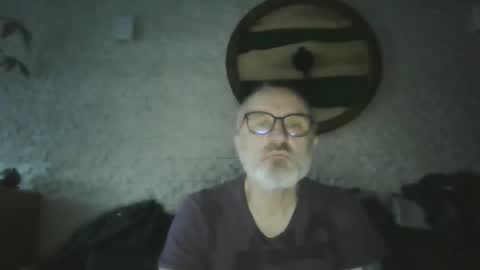 jerry250461 online show from April 2, 4:31 am