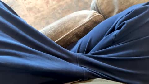 Jeremys room chill and puff one enjoy online show from February 17, 6:06 pm