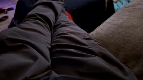 Jeremys room chill and puff one enjoy online show from January 17, 8:57 am