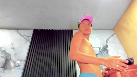 jes_foxx online show from March 11, 2:18 pm