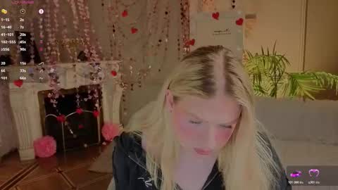 jes_solar online show from February 18, 11:04 pm