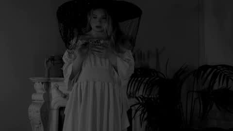 jes_solar online show from November 7, 10:23 pm