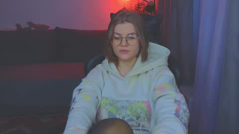  JessieVibes online show from February 2, 2:25 pm