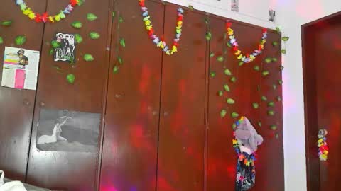 Jessica online show from February 6, 9:13 am