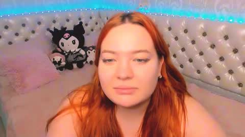 jessica_rabbitt19 online show from December 5, 10:39 pm