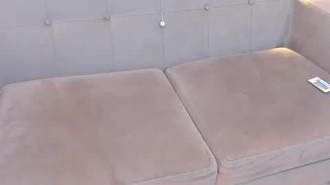   online show from December 18, 8:26 pm