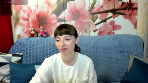 jessicaforris online show from May 8, 7:47 am