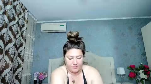 single mommy online show from May 19, 3:57 am