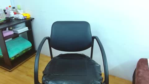 jessicarabbit4 online show from February 8, 2:15 am