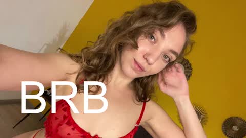 Snapshot of jessie_curlyy chatting on March 11, 4:41 am Jessie online show from March 11, 4:41 am