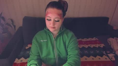 Snapshot of jessrubatte chatting on December 25, 1:41 pm NEW VIDEO IN BIO online show from December 25, 1:41 pm