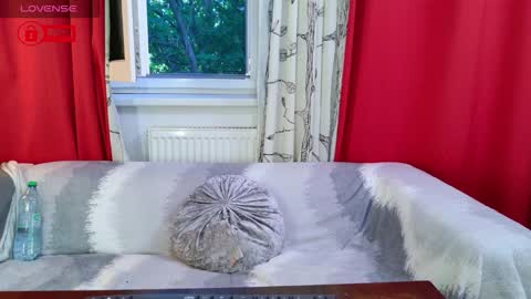 JessTheWicked online show from September 22, 1:37 pm