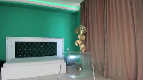 Jessy online show from February 21, 8:40 am