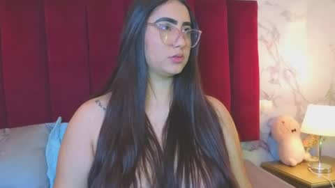 JESSY CORTES online show from June 21, 12:50 am