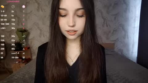 I am Gina ntmu Lets hit 10 Thumbs Up together online show from April 21, 6:42 am