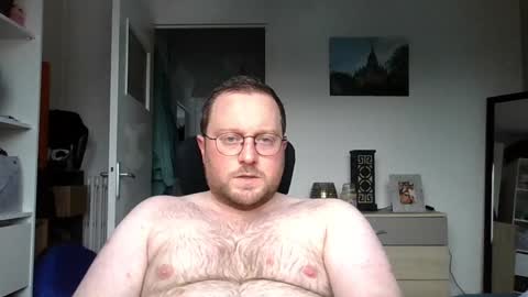 jeuneloup92 online show from January 31, 4:06 pm