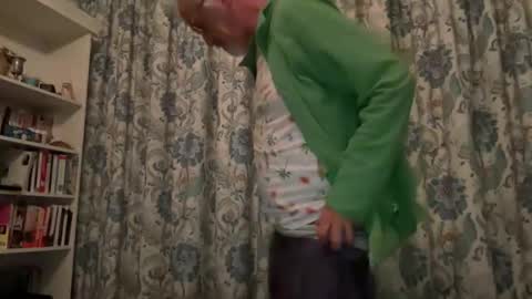 jewlronny online show from October 22, 9:27 pm