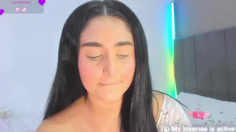 jhackelin  My independent account online show from April 11, 10:25 pm